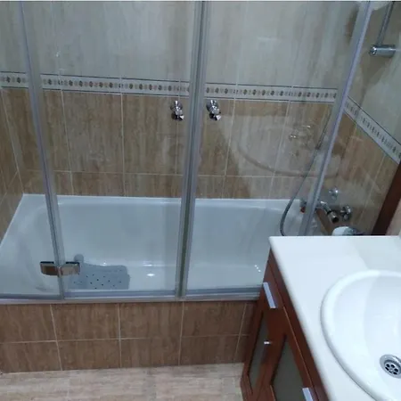 Проживание в семье Piso Cerca De La Estacion De Autobuses Саламанка